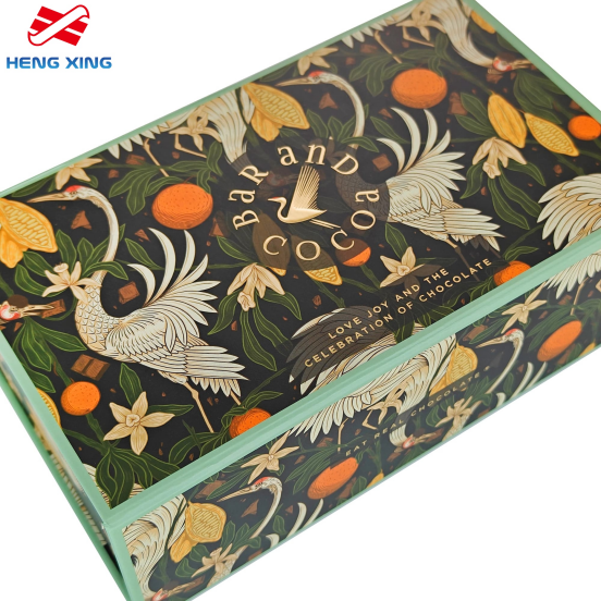 lahjarasia magneettisella kannella