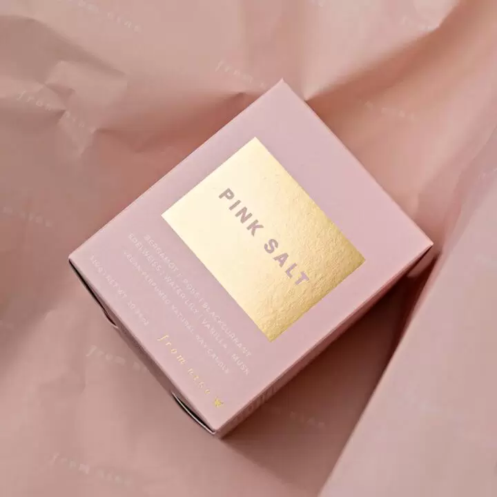 Ympäristöystävälliset kynttiläpakkaukset